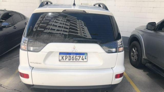 Mitsubishi Outlander 2.0 Automático 2013 - muito nova - todas as revisões feitas na Mit - Foto 10