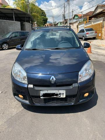 Sandero 2013 1.6 completo, 2020 pago