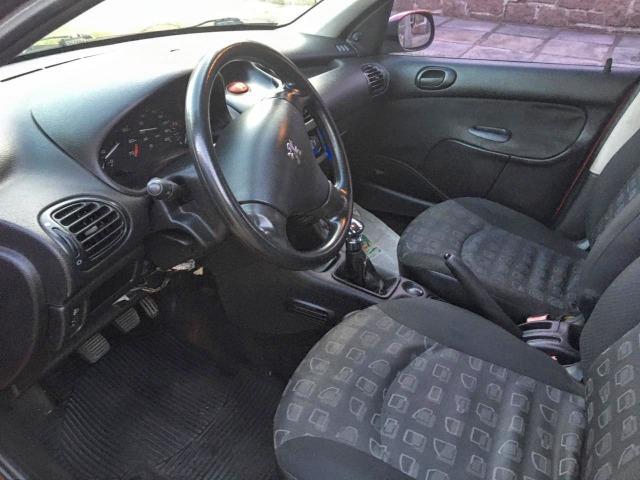 Peugeot 206 1.4 completo excelente carro - Foto 7