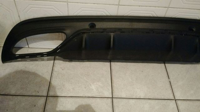 Spoiler do parachoque traseiro Mercedes C180 2018 - Foto 2