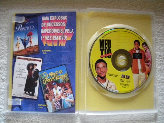 Dvd Meu Tio Matou um Cara (Lázaro Ramos e Deborah Secco) - Foto 2
