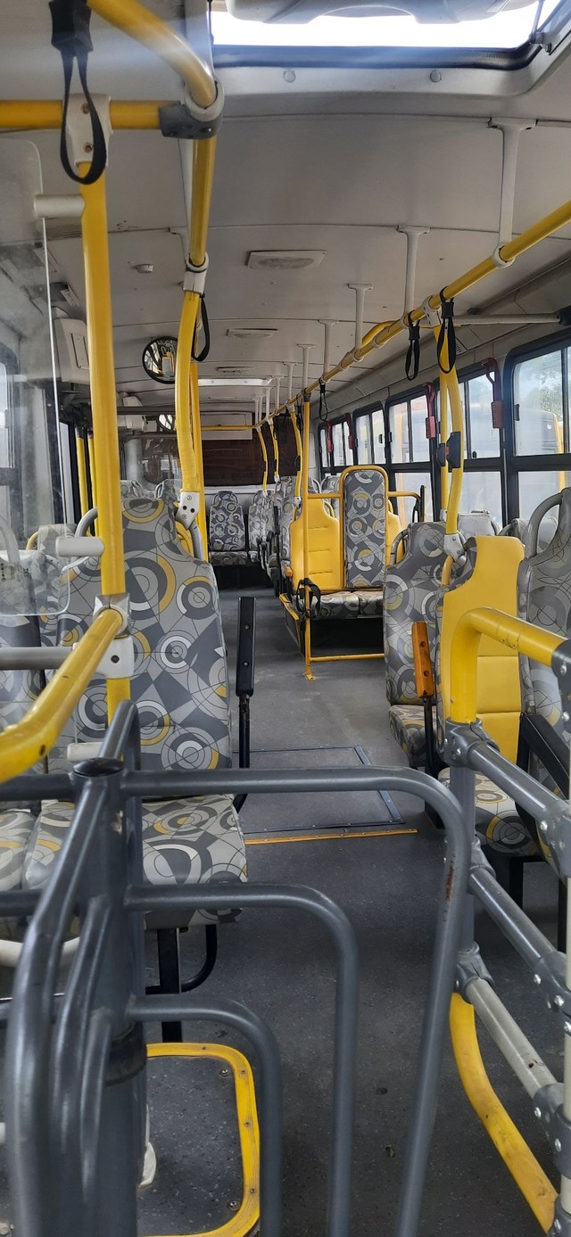 Caio apache Mercedes of 1722 - Foto 4