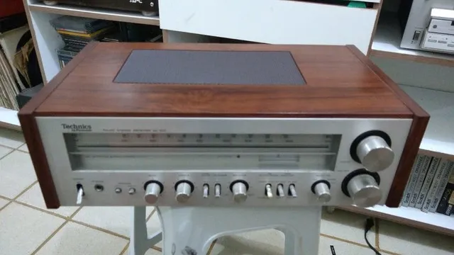 Receiver Technics SA 300 super conservado
