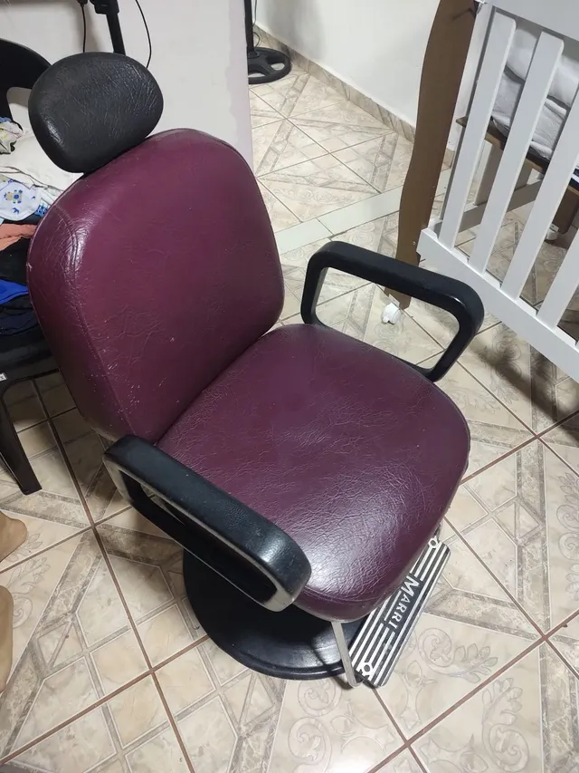 Cadeira de Barbeiro Hidráulica, Cadeira Usado 81642452