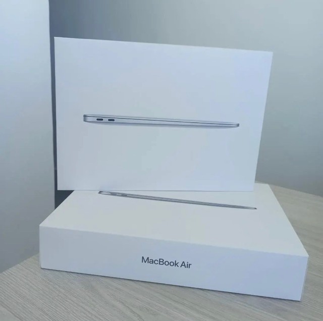 MacBook Air M1 | 8GB | 7 GPU | 256 SSD 