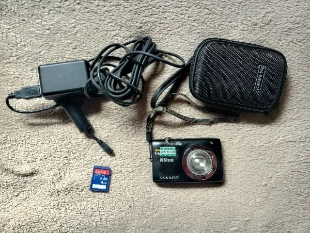 nikon cyber shot