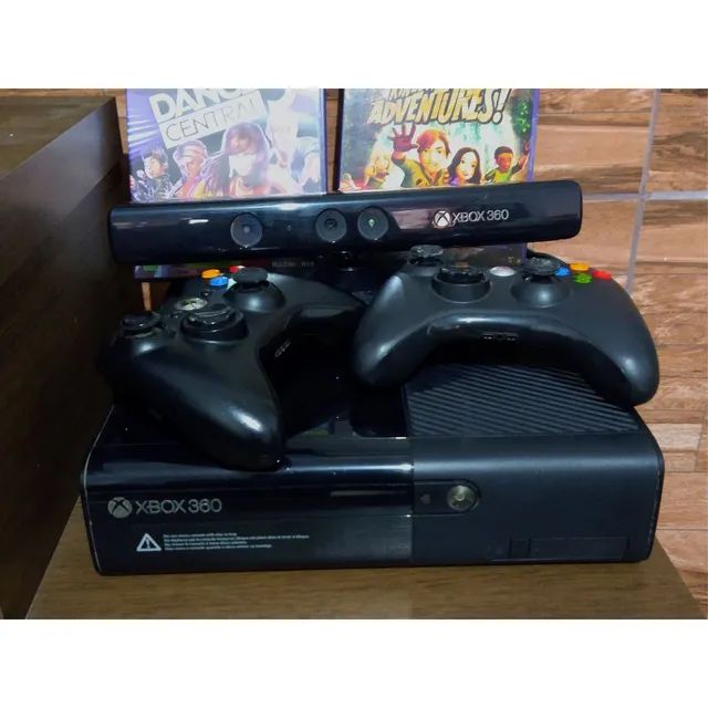 Xbox 360 Slim Bloqueado+kinect+2 Controles+31 Jogos Originais Em Hd -  Desconto no Preço