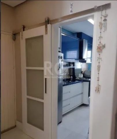 Lindo apartamento com 124 m² de área privativa e todo reformado.2Possui amplo living para  - Foto 6