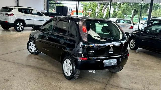 Corsa Hatch Maxx 1.4 em Sertãozinho Flex 11/12 Preto - Veículos da  Automoveis da Vez