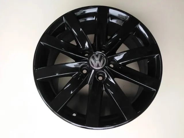 Jogo de rodas aro 17 vw jetta 5x112 17x7 et54 preta brilhante