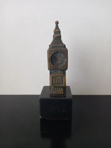 Escultura De Bronze Com 17,5 Cm - Foto 3