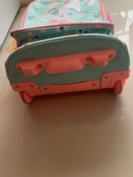 Mochila Escolar com Rodinha Gata Sereia Puket - Foto 5