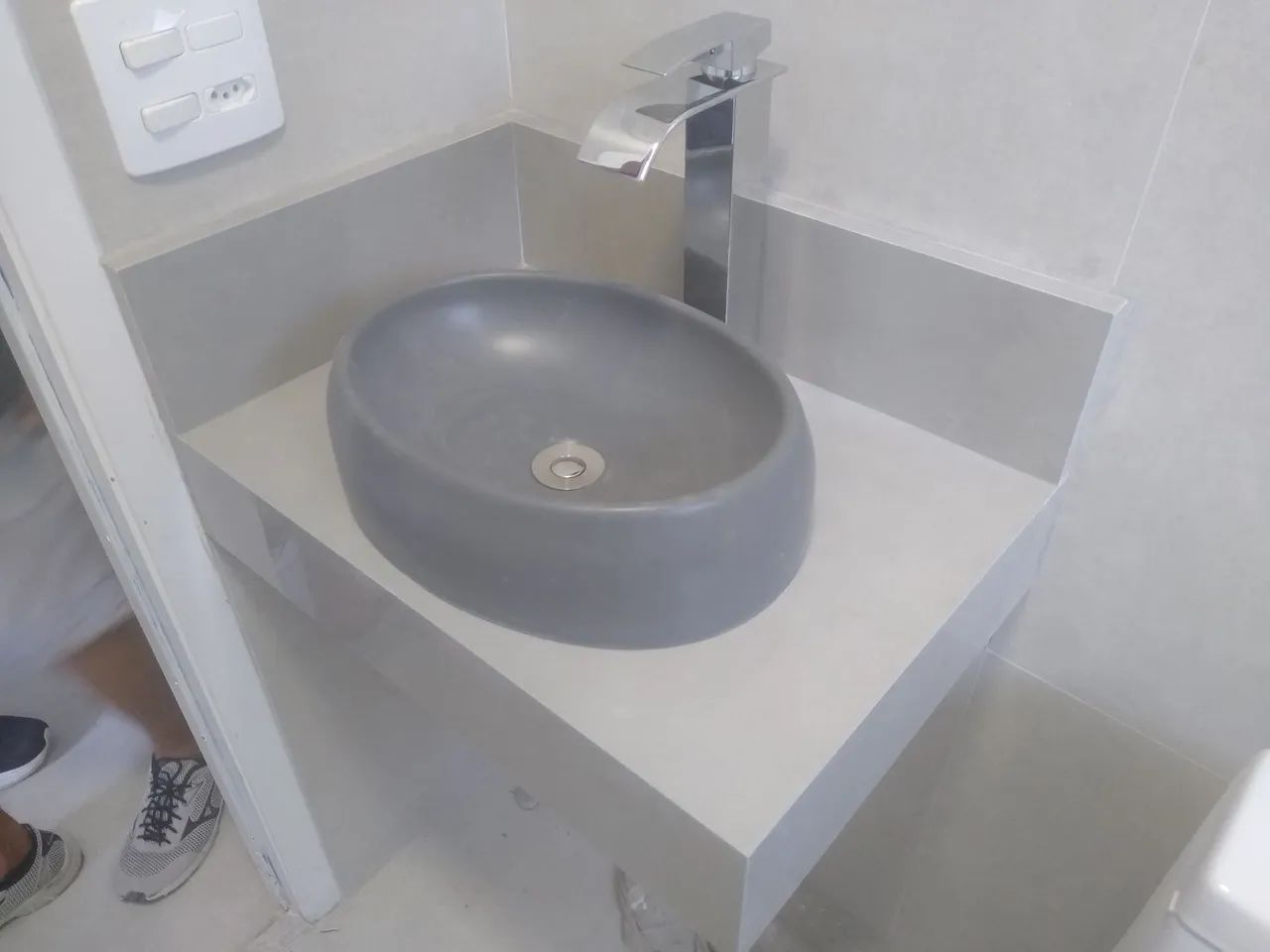 pia em porcelanato  - Foto 5