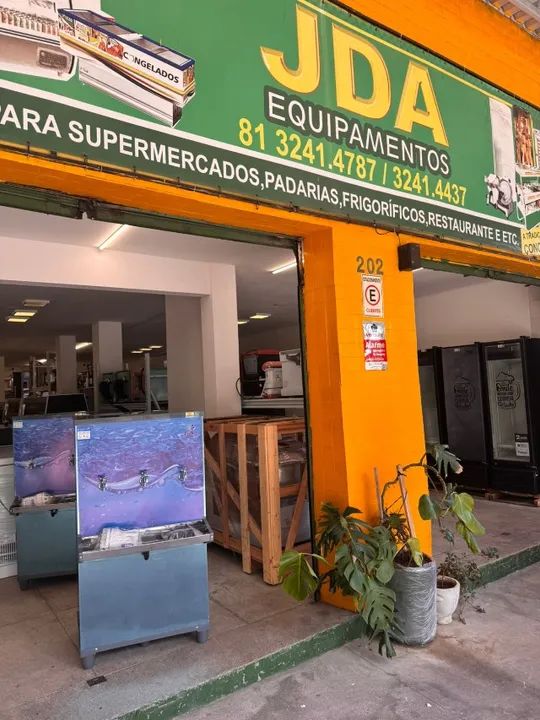 Bebedouro refrigerado industrial - água gelada toda hora -marca frisbel  - Foto 2