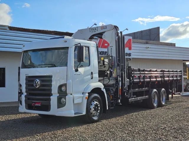 Constellation 24250 com Munck TKA 45,7