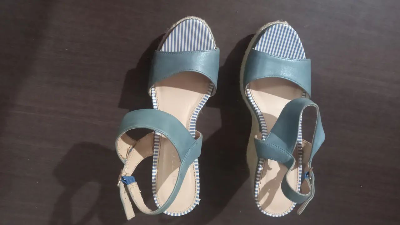 Sandálias plataforma azul - Foto 2
