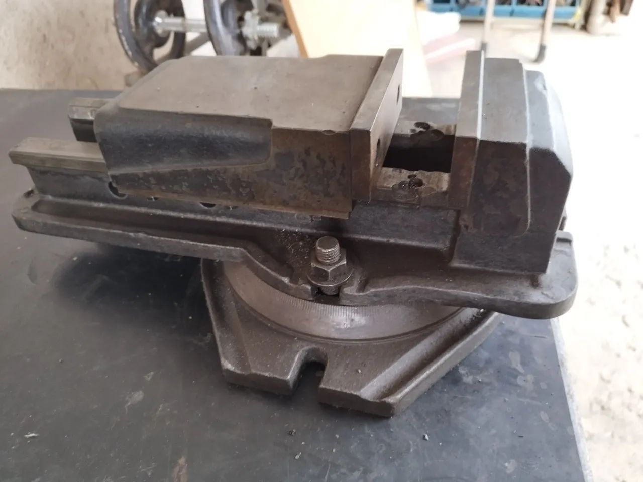 Morsa hidráulica giratória Vertex - Foto 4