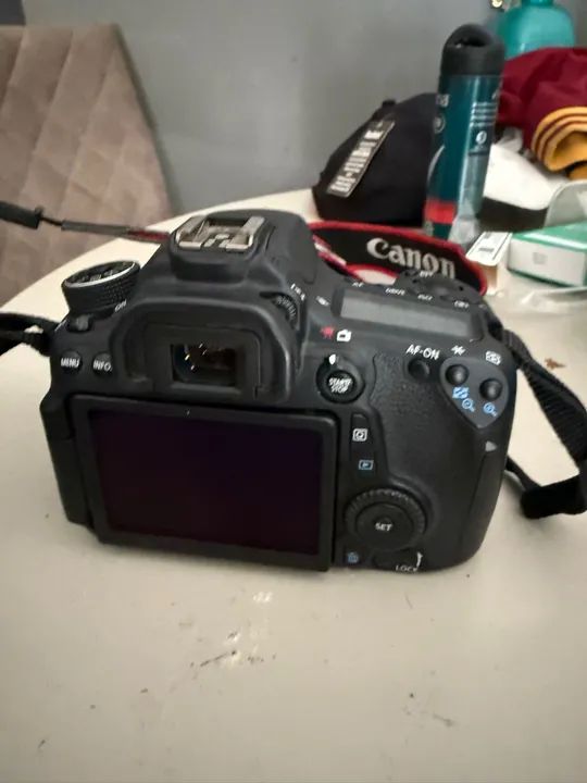 Canon 70D + lente 19-55mm com cartão SD 32gb - Foto 3