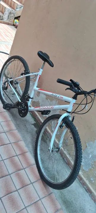 Bicicleta de montanha branca - Foto 3
