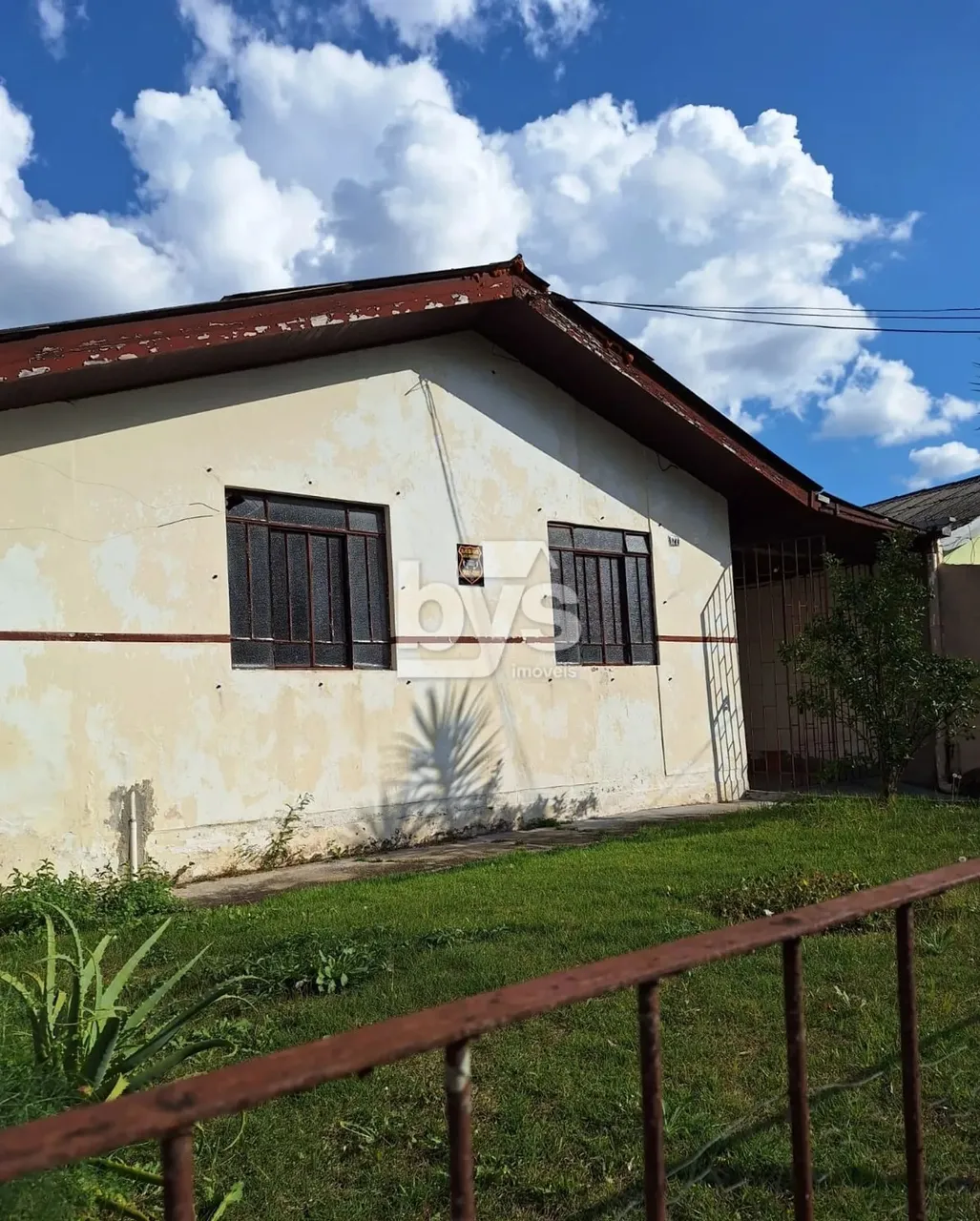 TERRENO/LOTE à venda com 130m² por R$ 379.000,00 no bairro Sítio Cercado - CURITIBA / PR
