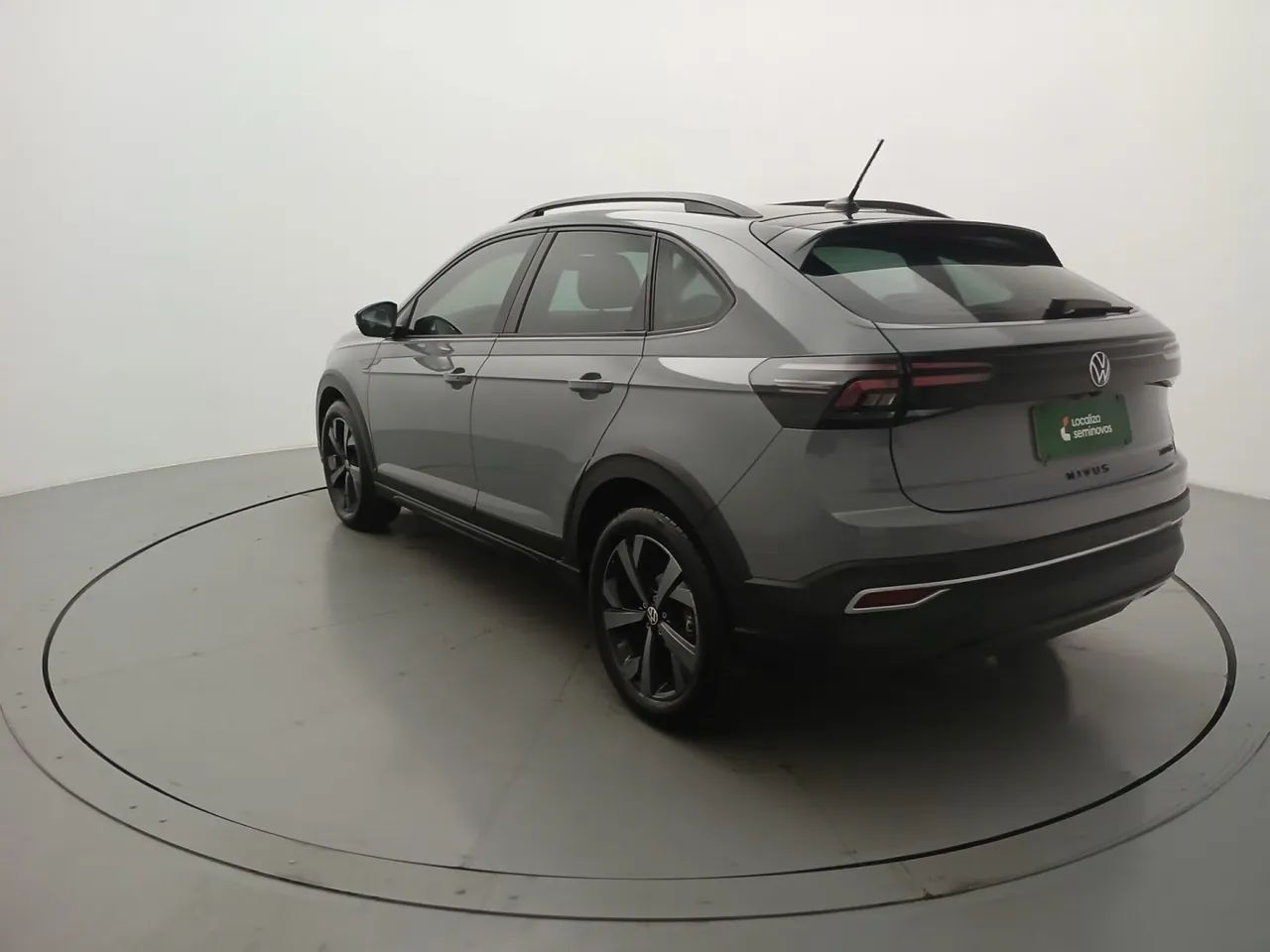 Volkswagen Nivus Highline 1.0 200 TSI Flex Aut., foto 3 de 18