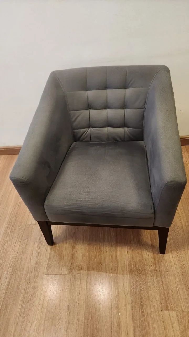 Conjunto de 3 Poltronas em Tecido Suede Cinza - Foto 4
