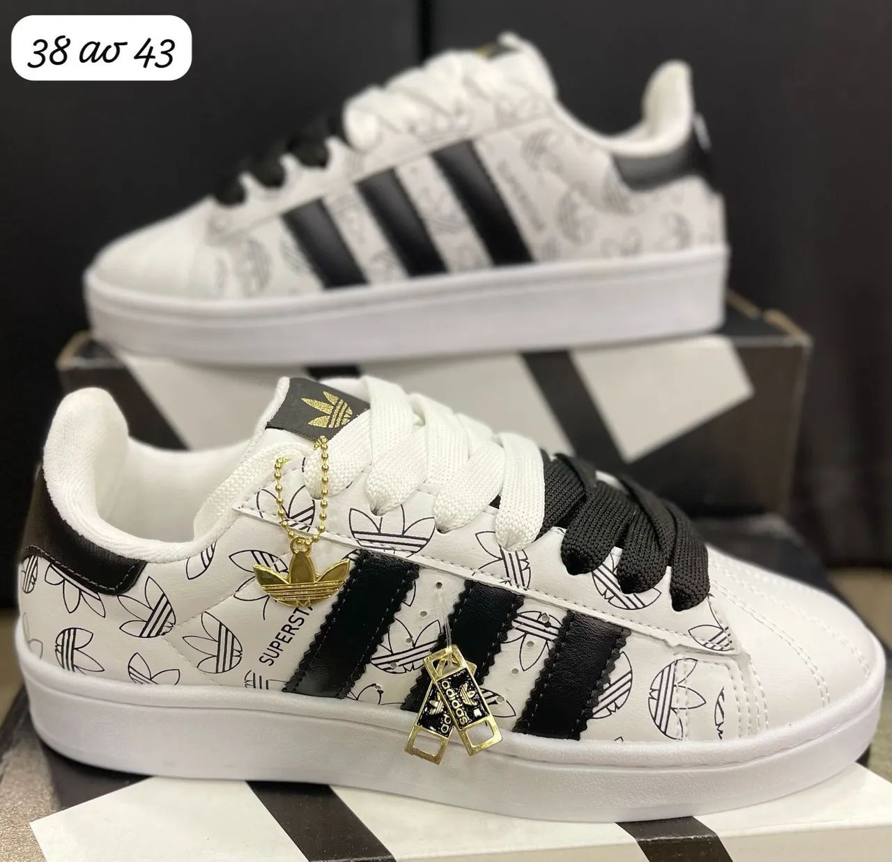 Tênis Adidas Superstar 