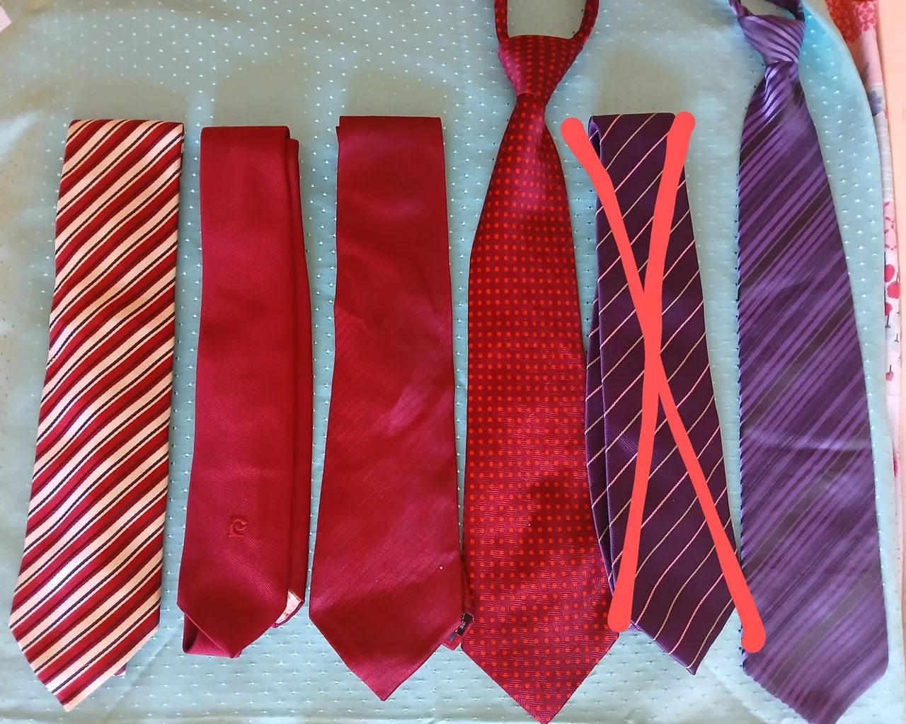 Gravatas de várias marcas - Foto 3