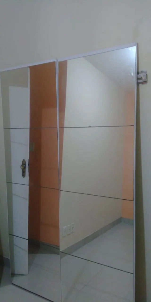 Porta Espelhado