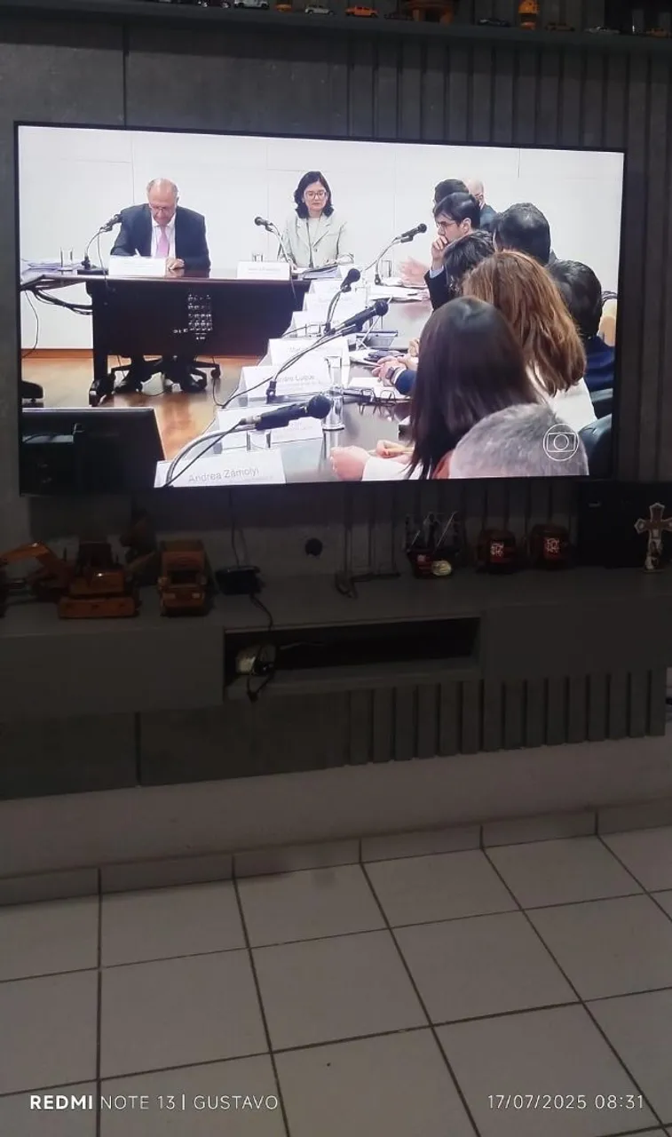 Smart TV - Imagem nítida e cores vibrantes