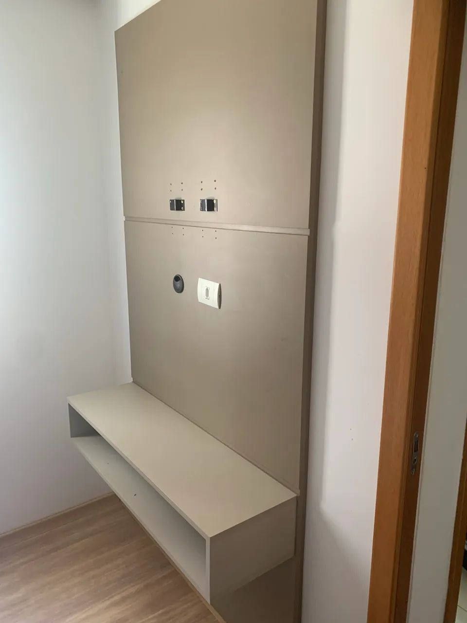 TV Panel Rack64985886240385125