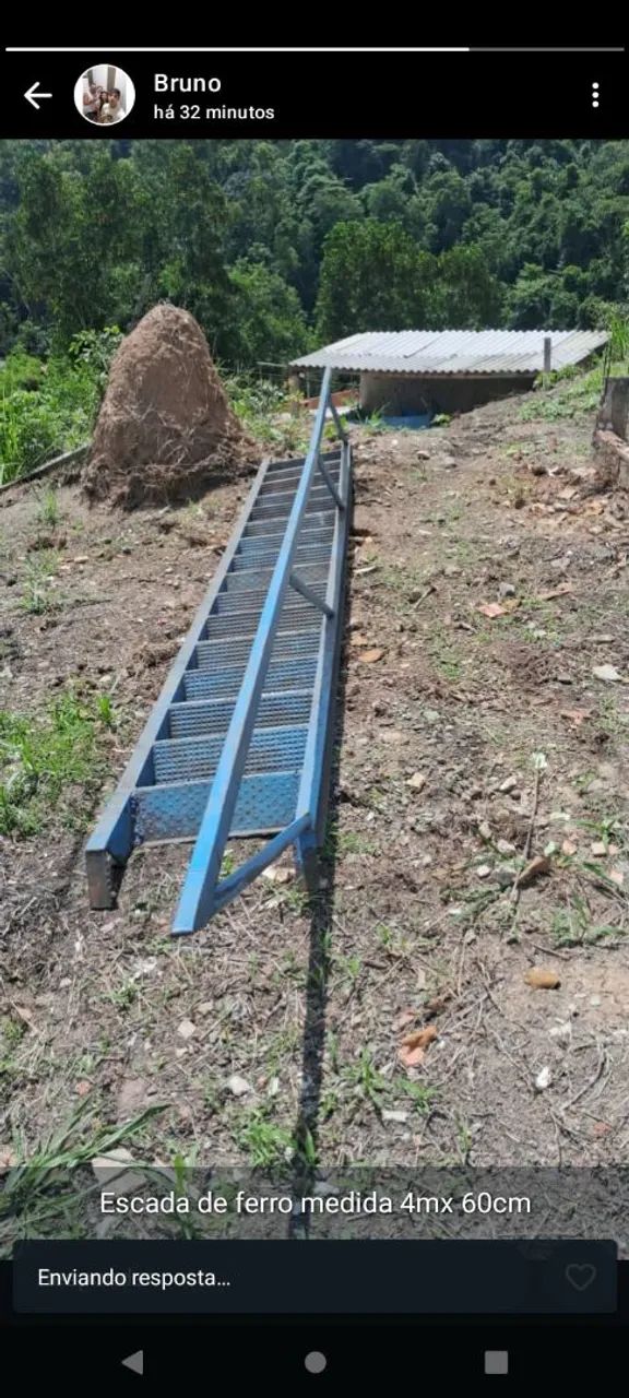 Escada de ferro 4 metros