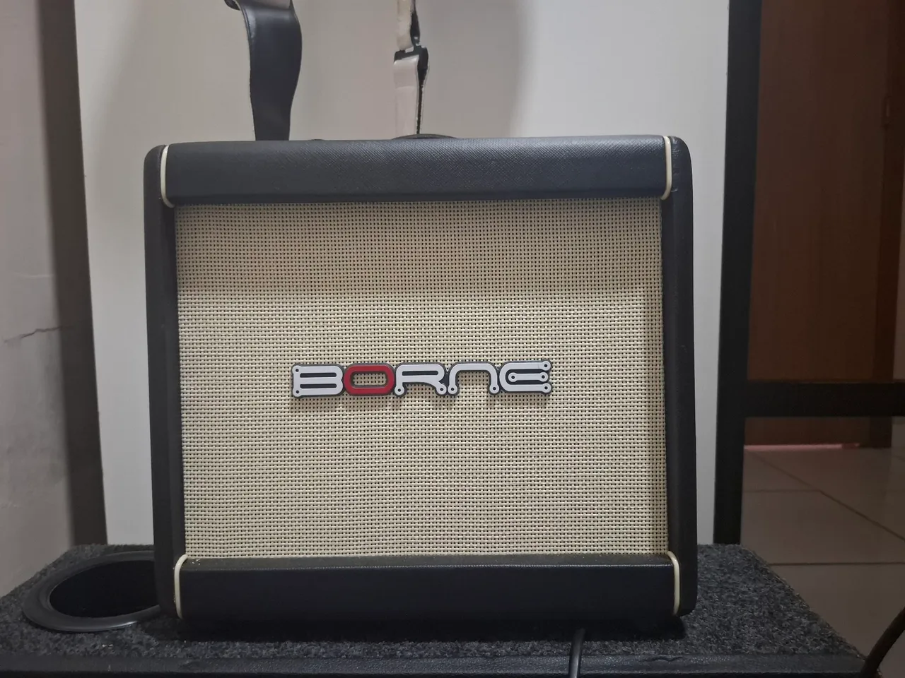 Amplificador de Guitarra Borne f60