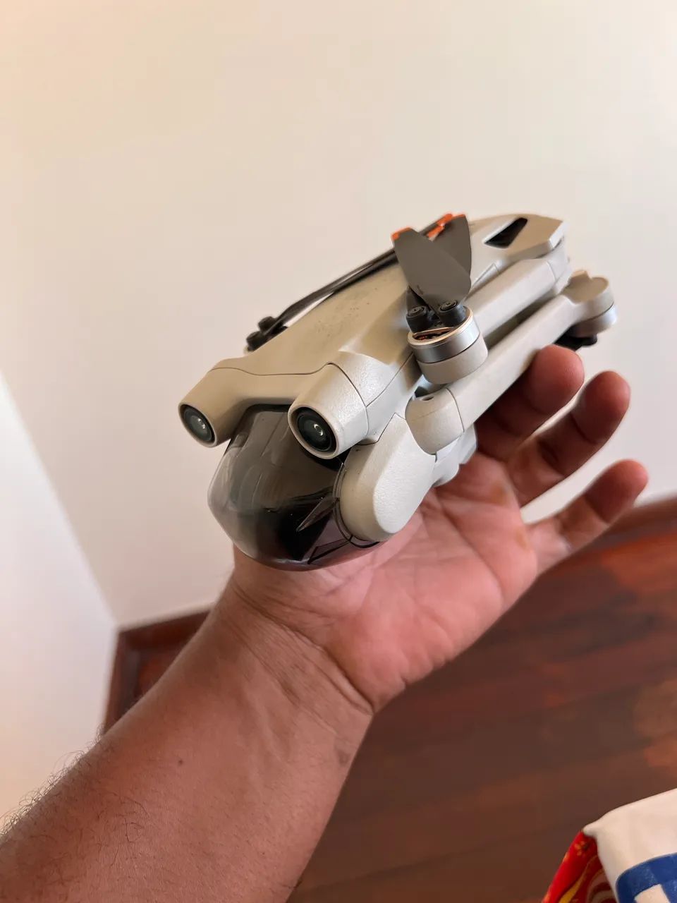 Drone dji mini 3 pro apenas aeronave vende-se ou troca 