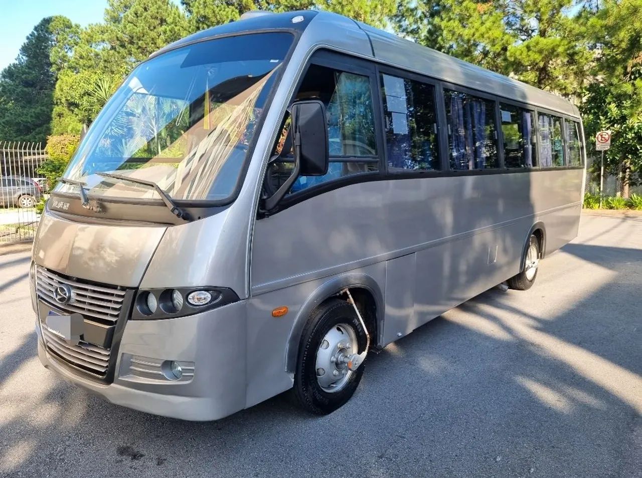 Micro-ônibus VOLAR W8 27lugares rodoviario 