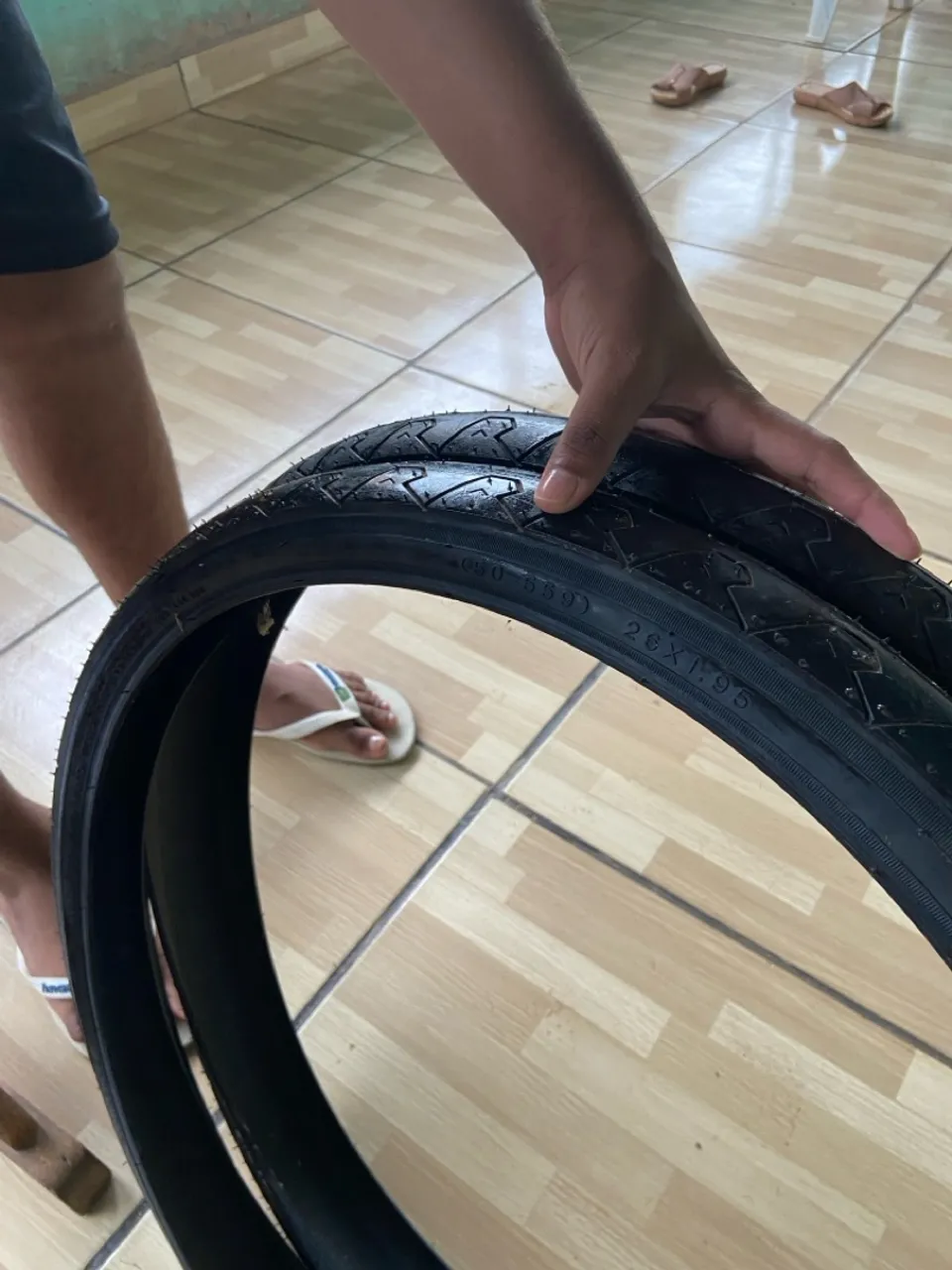 Pneus para bicicleta 28x1.95