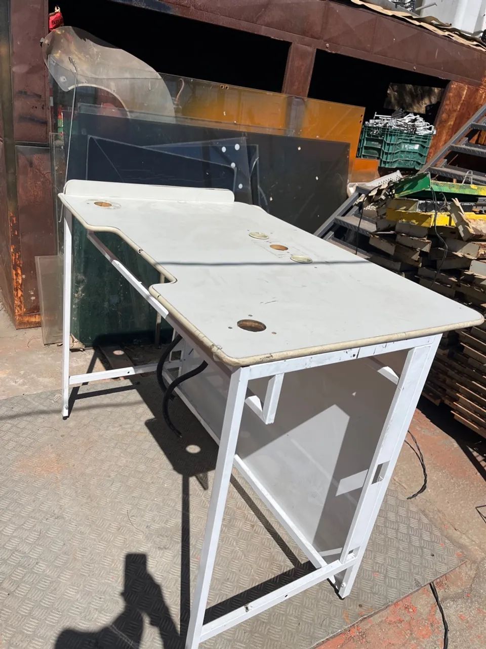 Mesa de trabalho industrial65704319583363122