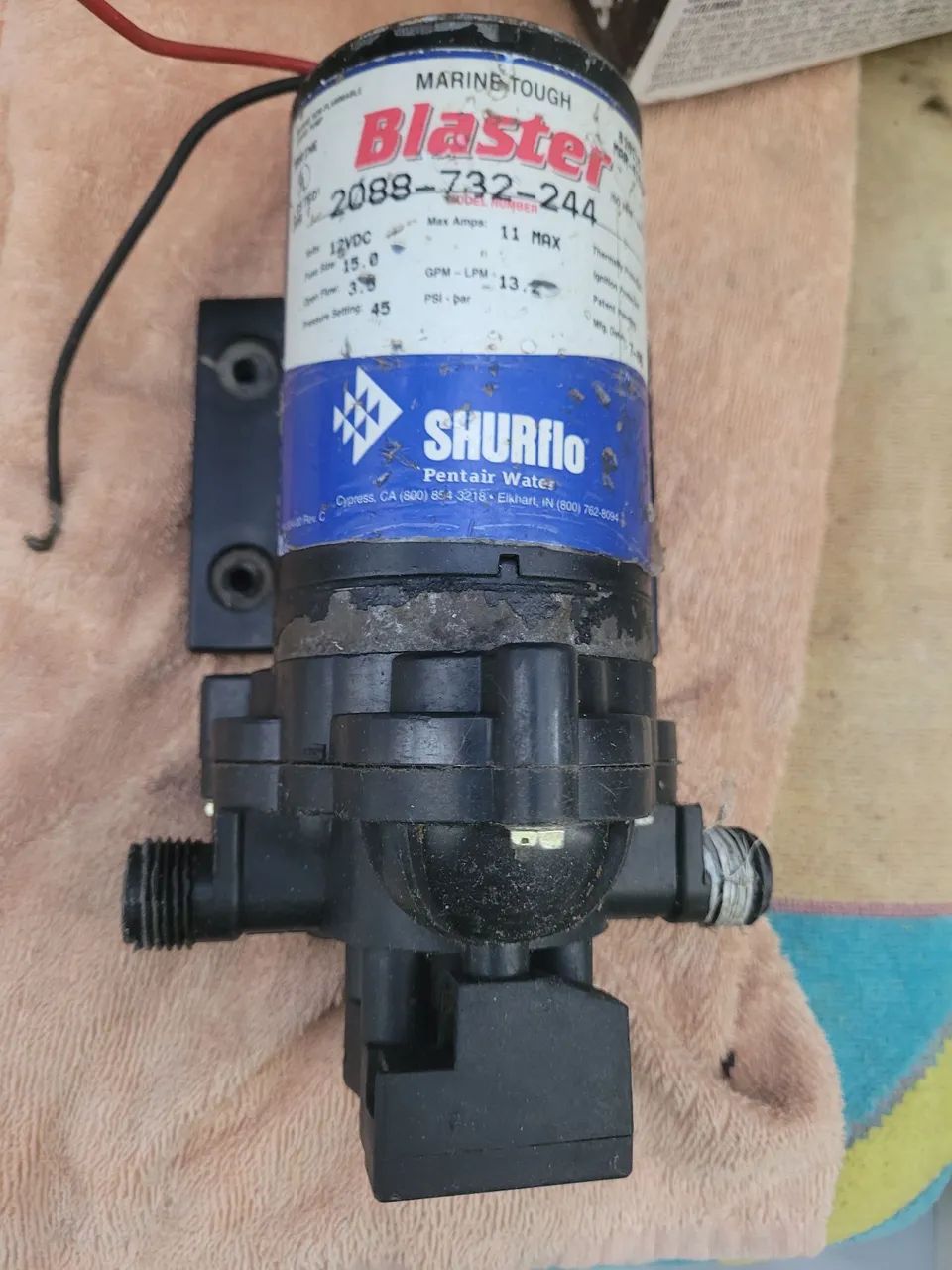 Bomba d'água Shurflo marine blaster 2088-732-244 13gpm defeito nao funciona o automático