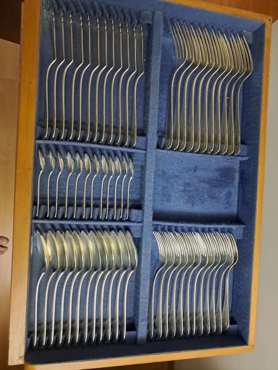 Vendo faqueiro prata 90 Wolf 138 peças. - Foto 3