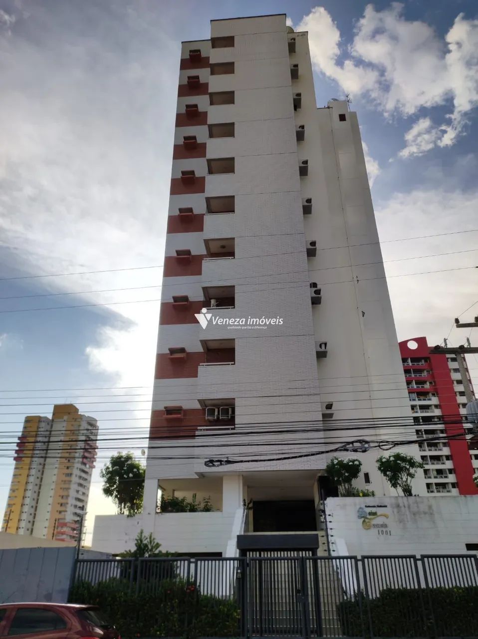 Apartamento no Condomínio Saint Germain para Venda