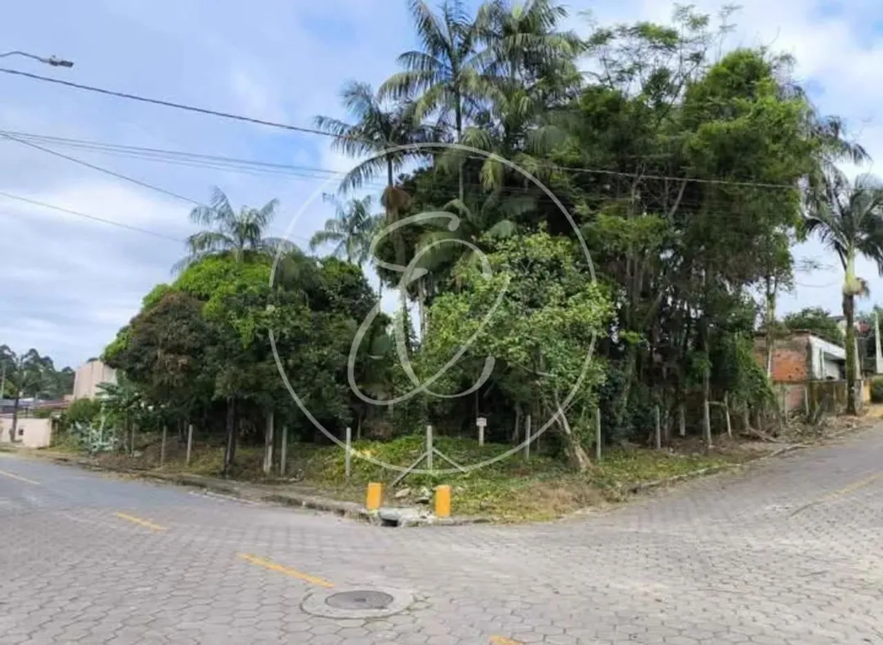 Terreno à Venda no Bairro Itinga Araquari/SC