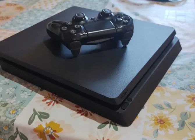 PS4 Slim - 500GB com jogos64292277052546122