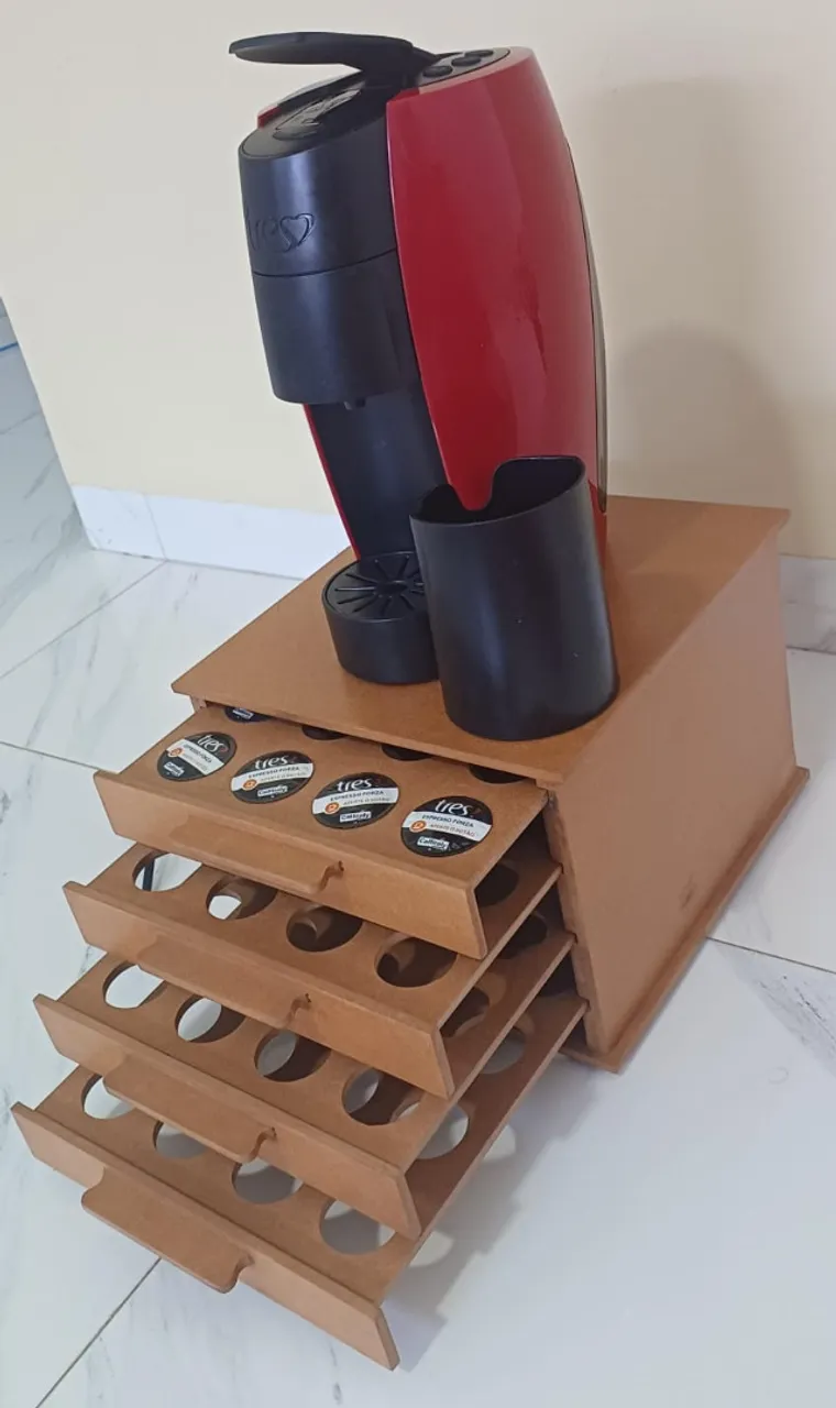 Cafeteira Espresso c/ Suporte de capsula em MDF