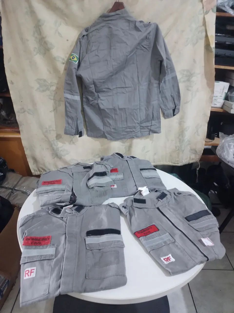 Uniformes ( camisa manga longa) - Foto 2