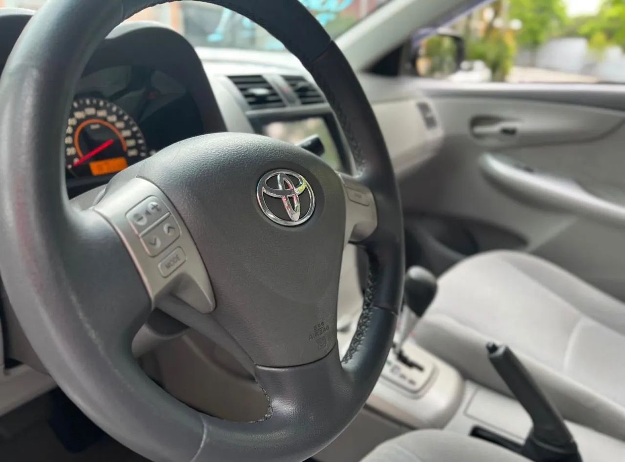 Toyota Corolla GLI 1.8 Flex 16V Aut. 2010 - Foto 3