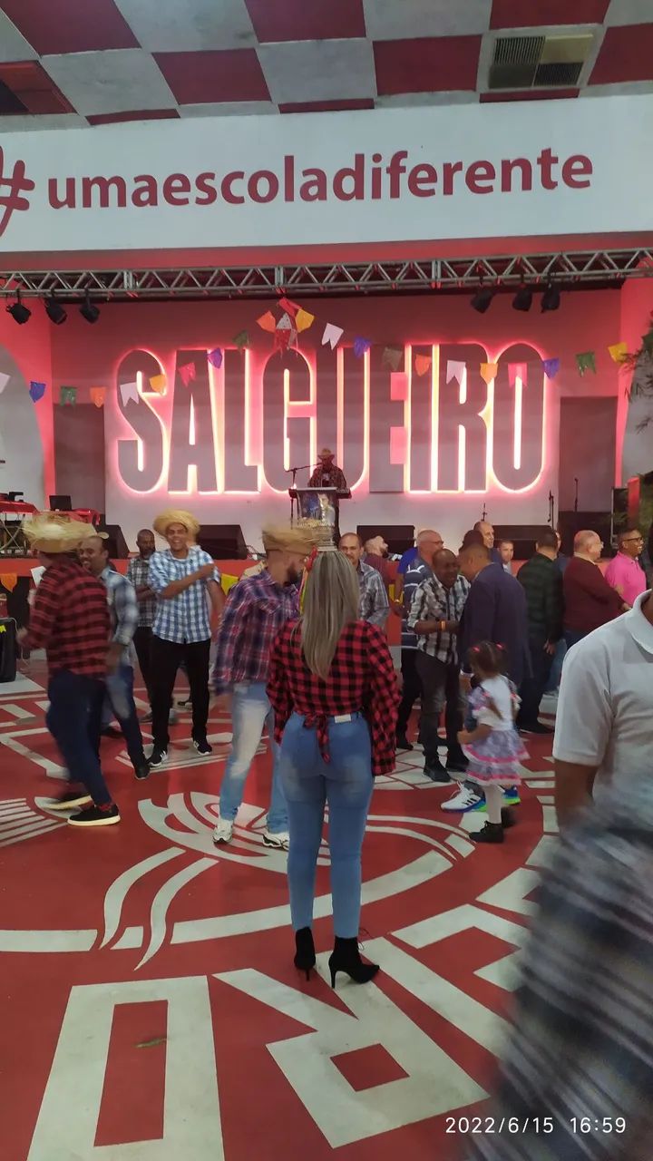 MARCELO VINICIUS/CANTOR E TECLADISTA  - Foto 2