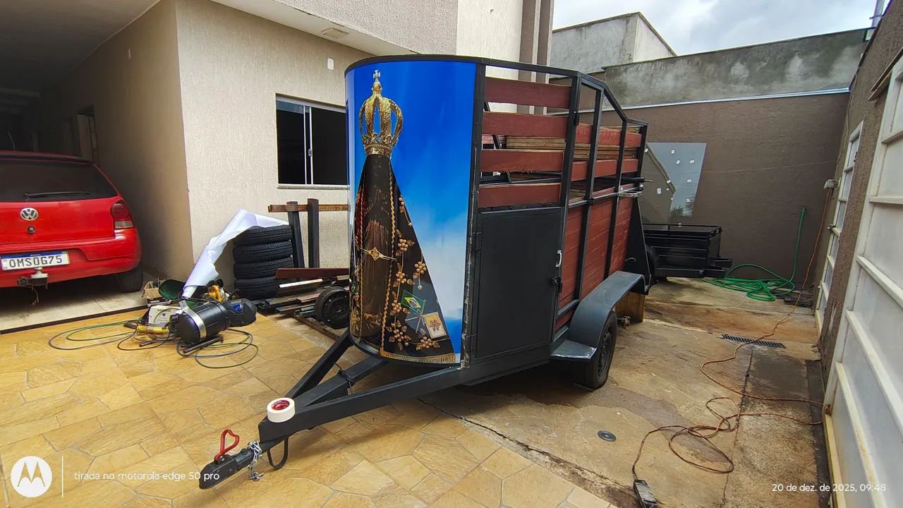 Treiler carretinha transportes de animais 