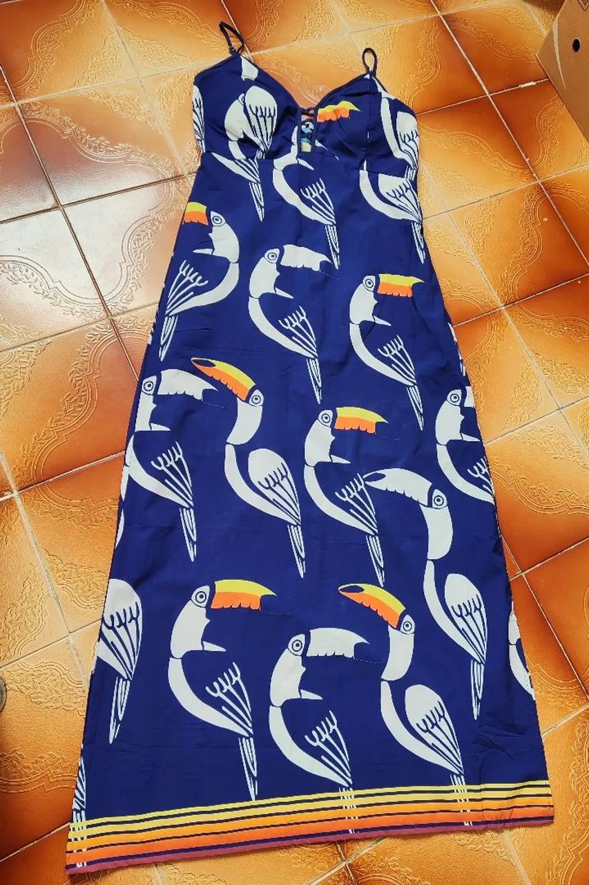 Vestido Longo Estampado de Tucanos