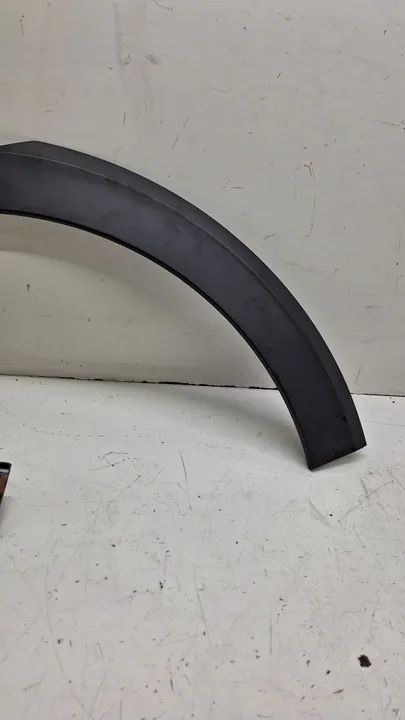Moldura Paralama Traseira Lado Esquerdo Vw Nivus Tsi 2023 - Foto 2