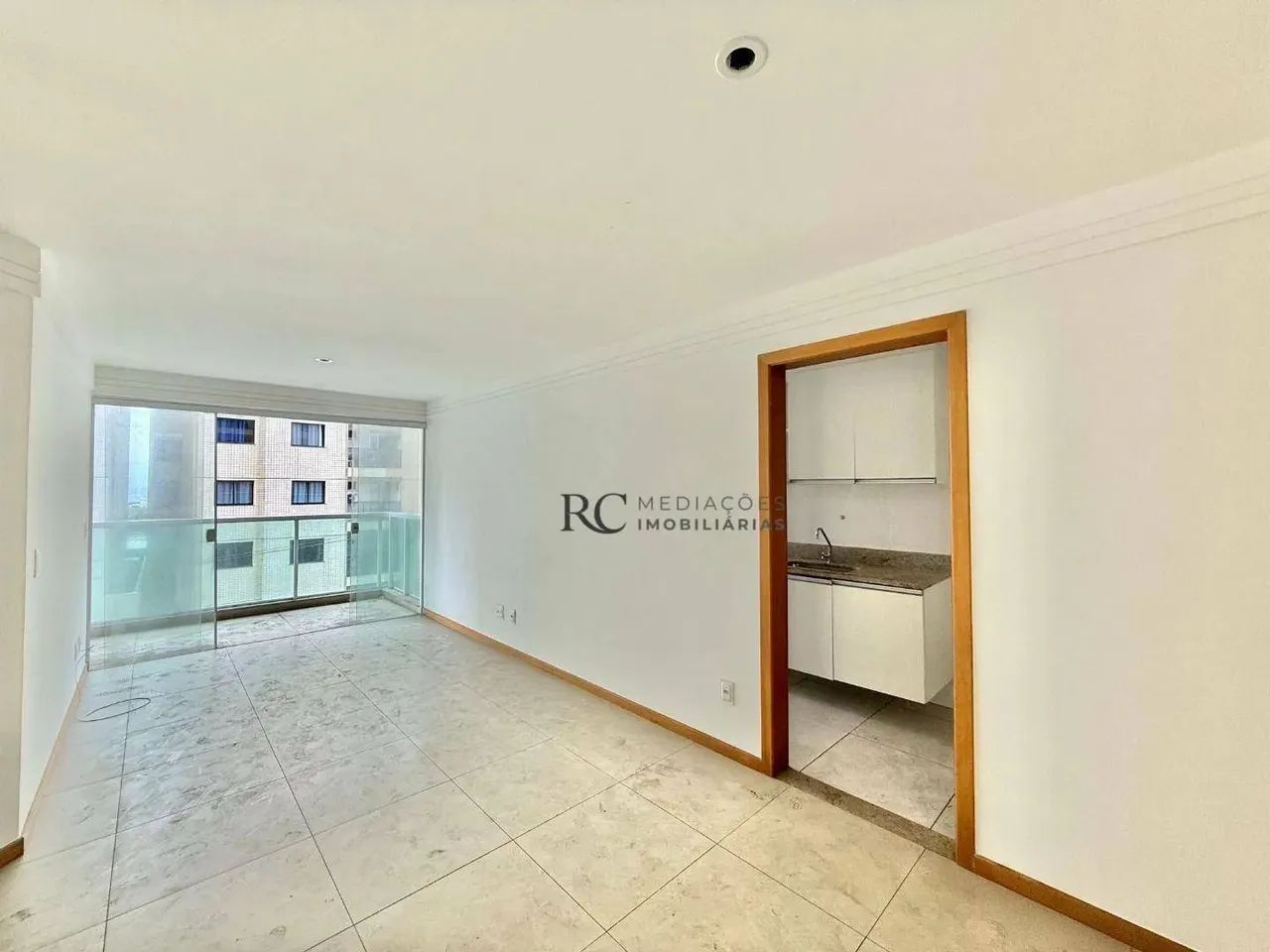 3 Quartos com 100m2 na Praia de Beverly Hills - Foto 2
